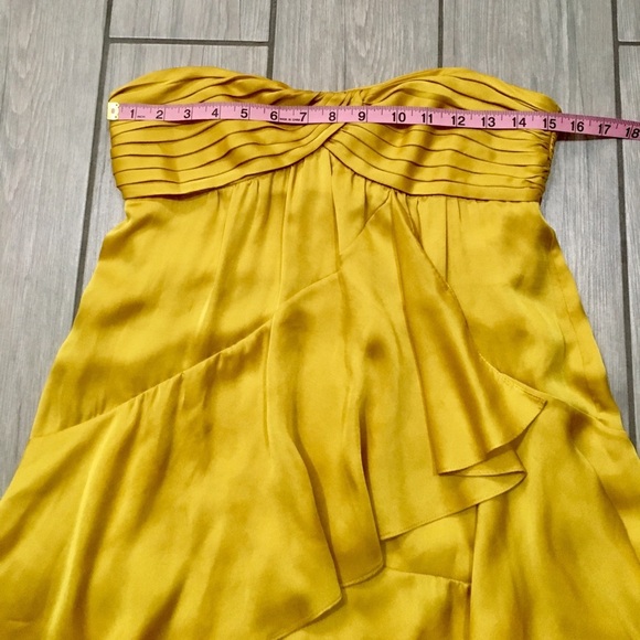 BCBGMAXAZRIA Gold Ruffled Strapless Dress - Size 2 - Picture 6 of 8